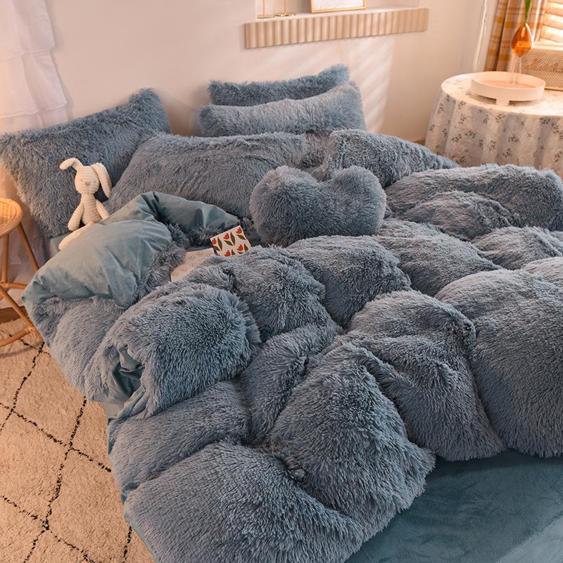 Coral Fleece Four-piece Bedding Set, Mink Fleece, Cloud Mink Fur Fleece-lined Bedding, Winter Thickened Warm Duvet Cover and Sheets