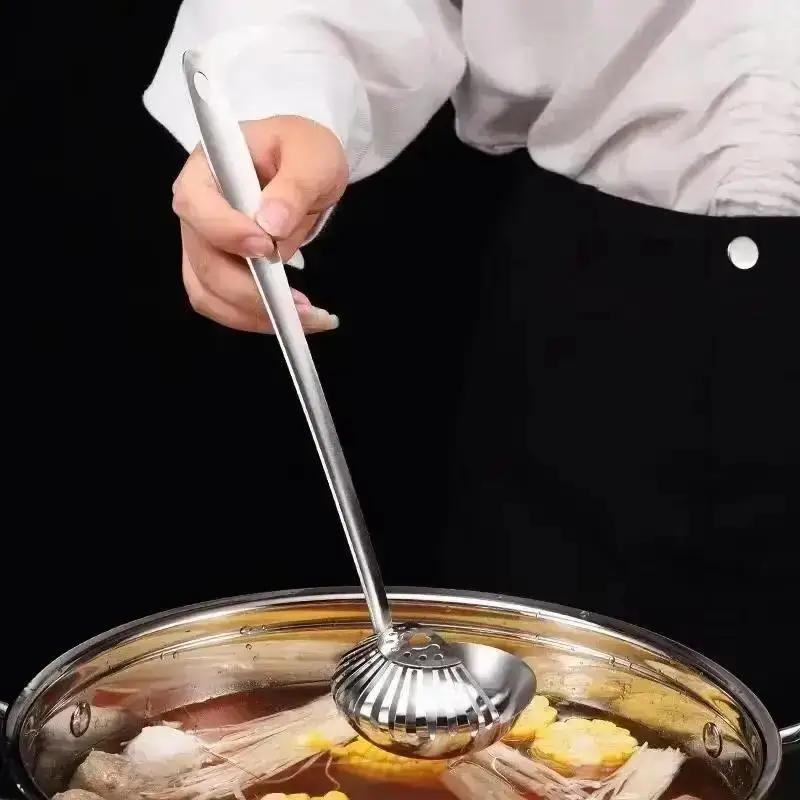 Kitchen Tableware Dual-use Soup Spoon Long Handle Stainless Steel Soup Ladle with Removable Filter Colander Utensils Scoop