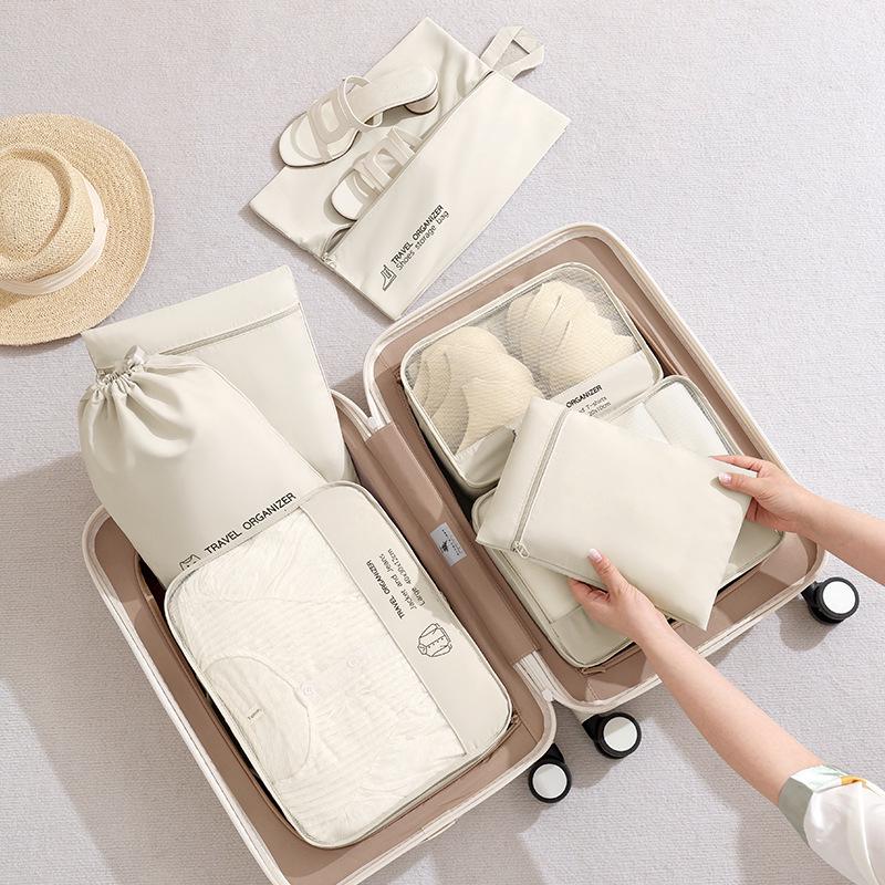 

Набор дорожных компрессионных мешков в корейском стиле: Портативный органайзер для нижнего белья и одежды из 6 предметов