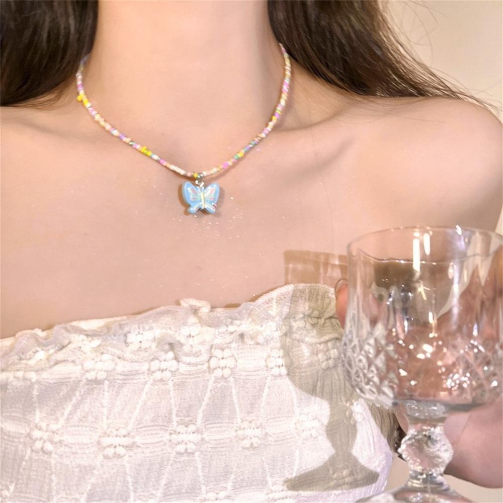 Sweet and cool dopamine color beaded necklace female summer design collarbone chain cold wind pearl neck chain