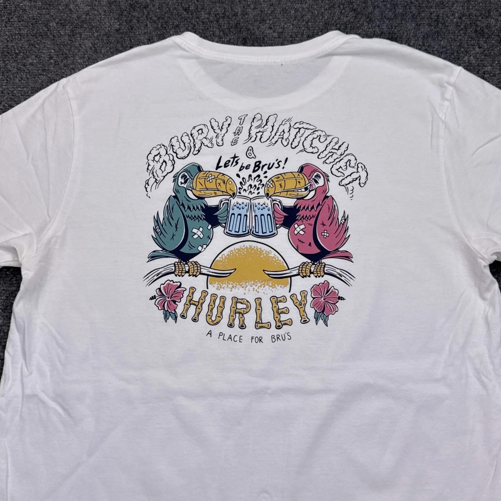 

Hurley Surf T Shirt Mens Size Medium White Drinking Parrots Y2K Graphic Tee 3XL