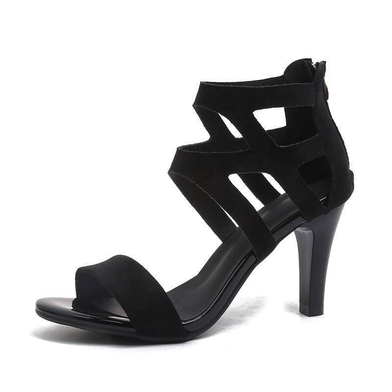 Móda Comemore Sexy Peep Toe Křížové Dámské Vysoké Podpatky Sandály Léto Nové Zapínání na Zip Vzadu Kryté Podpatky Gladiátorky Sandály Velká Velikost Černé Lodičky
