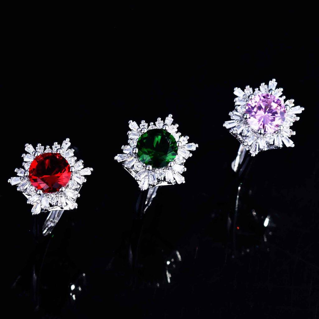 Creative Sunflower & Snowflake Jewelry Set: Zircon Pendant, Stud Earrings, Ring with Colored Gems for Women