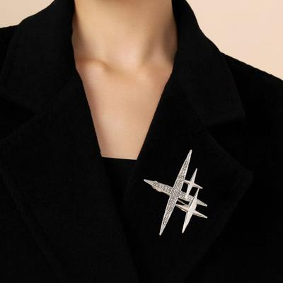 Rhinestone Star Brooch Pin, Metal Stars Lapel Pin, Secure Cardigan Shawl Pin, Sparkling Star Brooch for Women Shirts Sweaters Scarves Bags Hats