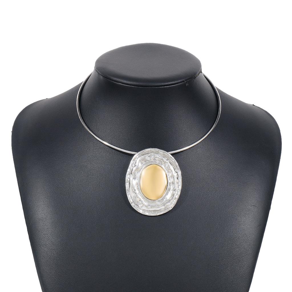 Gypsy Exaggerated Heavy Metal Torques Choker Necklace for Women Chunky Big Round Pendant Grunge Jewelry Steampunk Men New