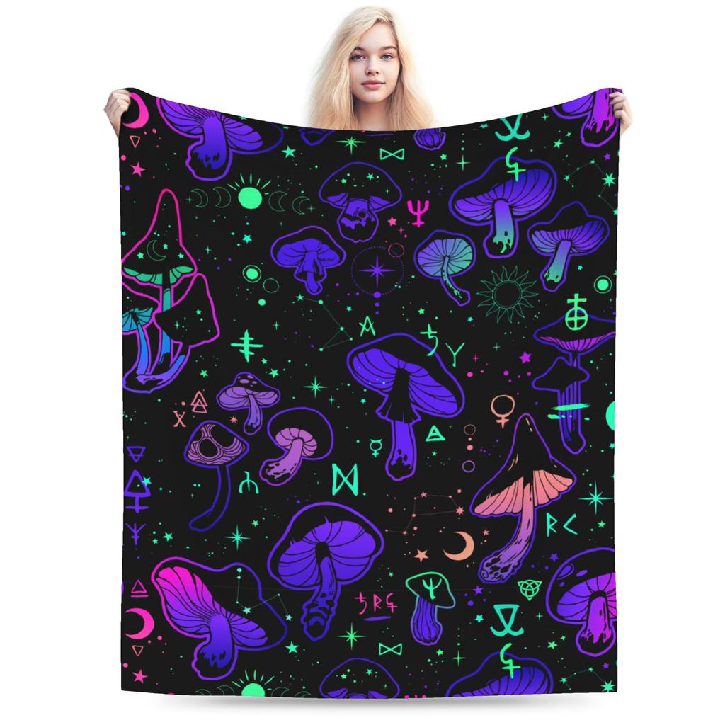 Magic Mushrooms with Occult Blanket Fleece Winter Portable Soft Throw Blanket for Sofa Bedroom Quilt