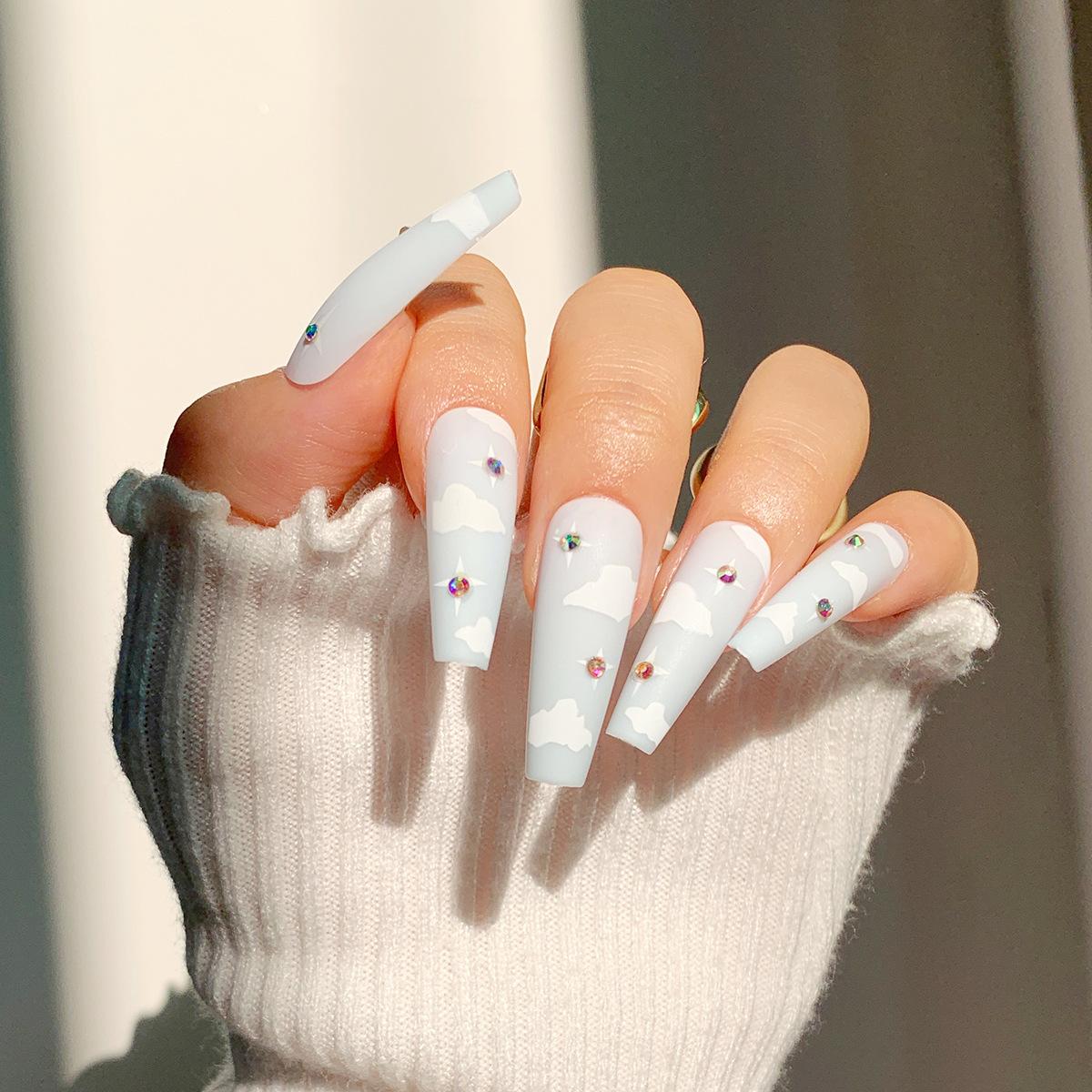 

Clouds press on nails long ballet fake nails nail patch wear nail direct supply