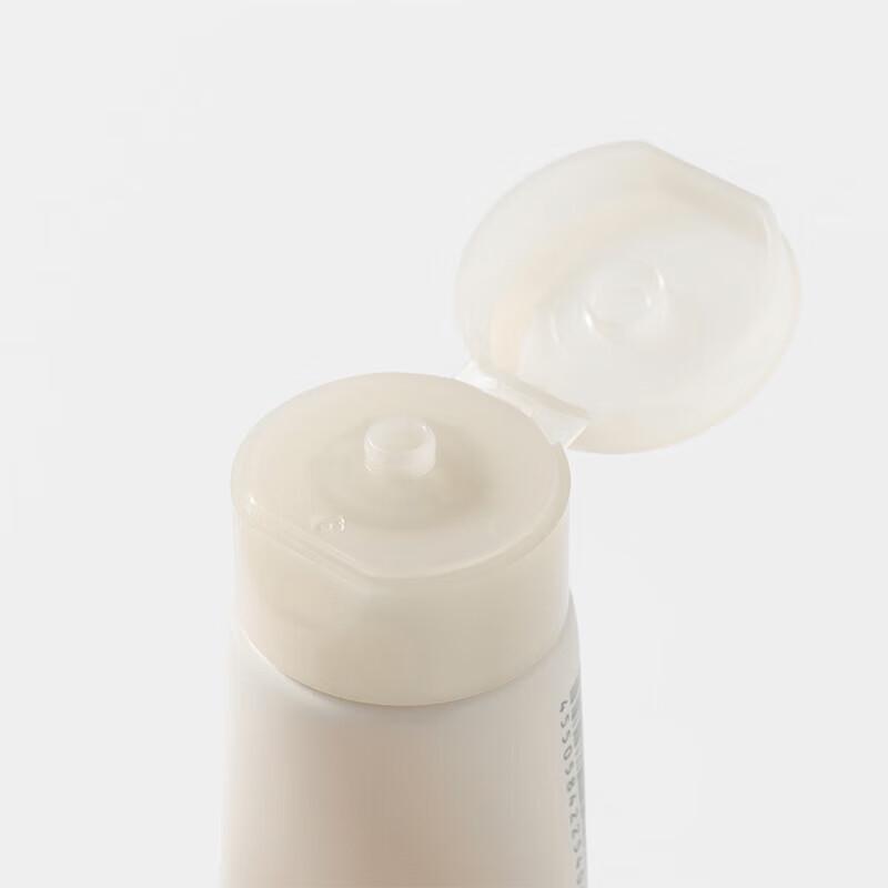 MUJI Sensitive Skin Gentle Exfoliating Face Wash