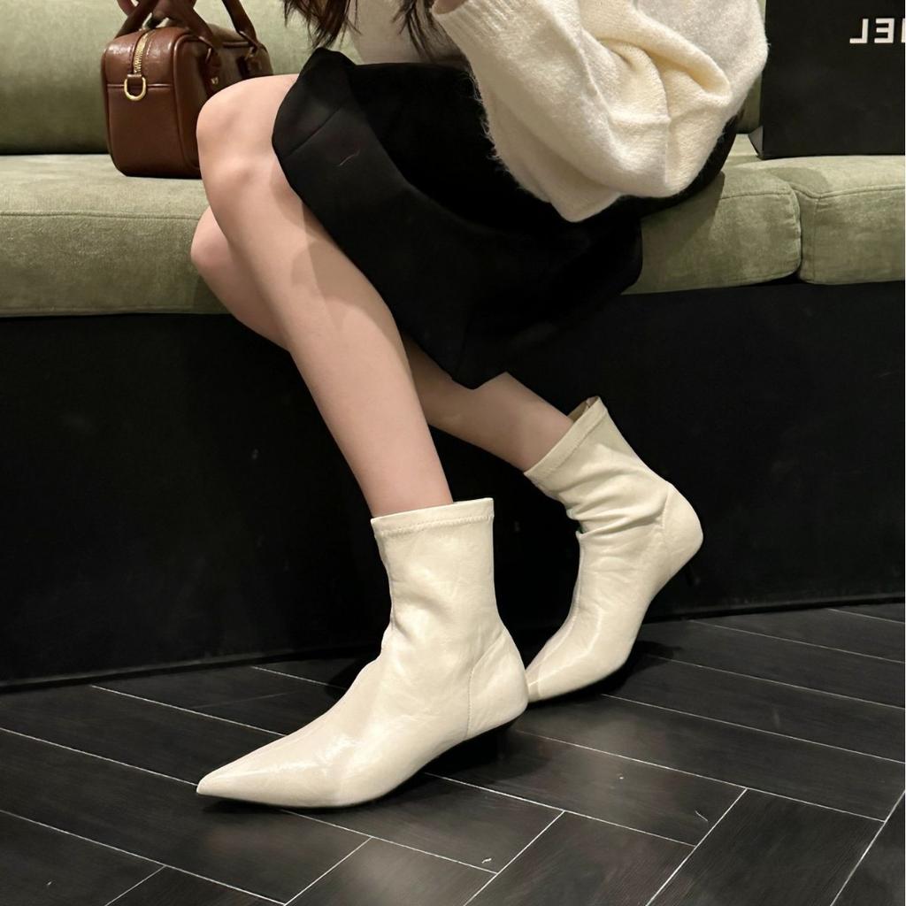 2025 autumn and winter design sense thin heel pointed low heel boots fashion short boots