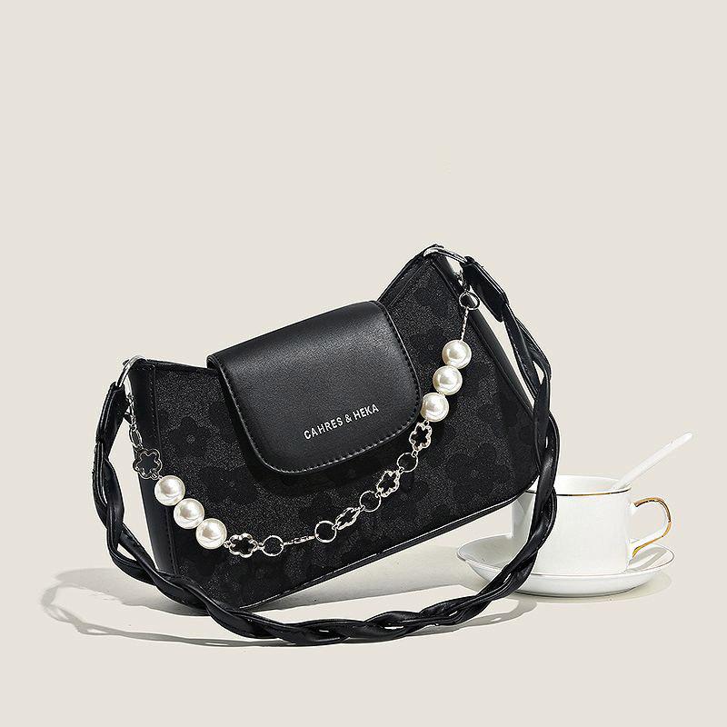 Premium sense small bag women's 2025 new summer ins niche design shoulder underarm bag crossbody chain bag