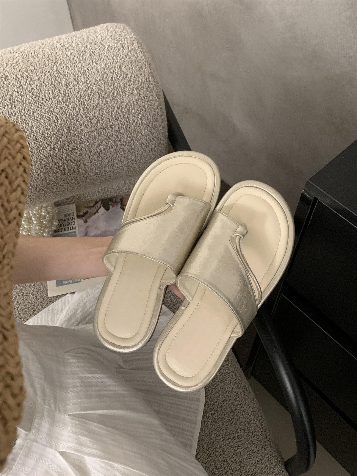 

Fairy style with skirt fashion casual open-toed sandals summer new retro yellow flat-bottomed beach one-word 35 шампанского