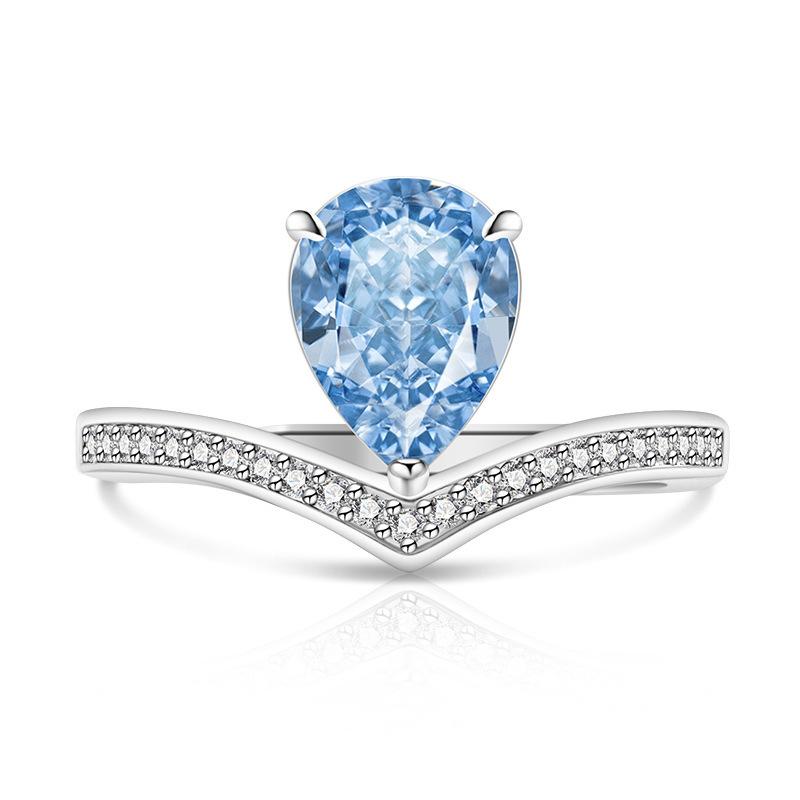 

925 Sterling Silver Light Luxury Ice Flower Cut Water Drop Pear-shaped Bright High Carbon Diamond V-shaped Crown Ring