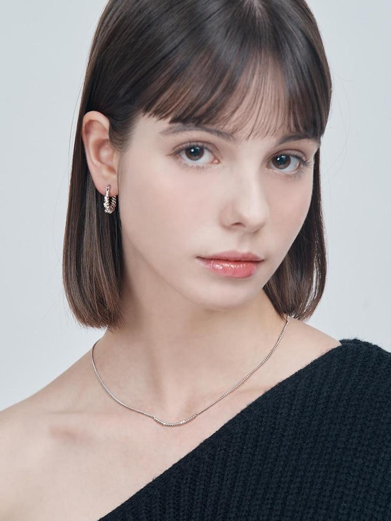 Ella Twist Stick Necklace ELBRNN211