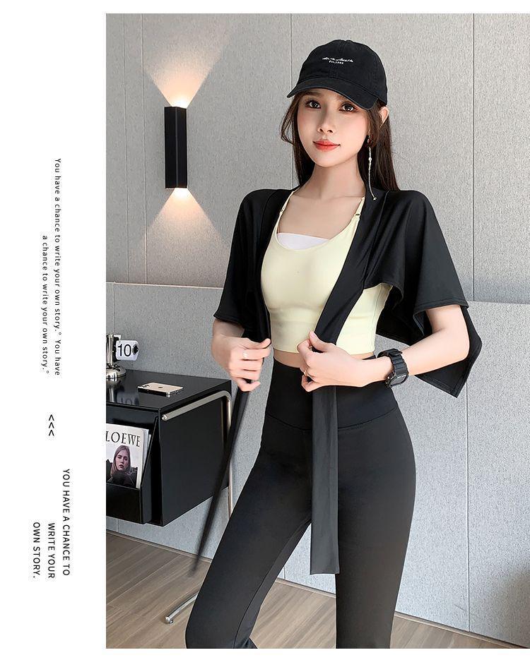High-Waisted Slim Fit Velvet Wide-Leg Yoga Pants for Spring, Autumn, and Winter