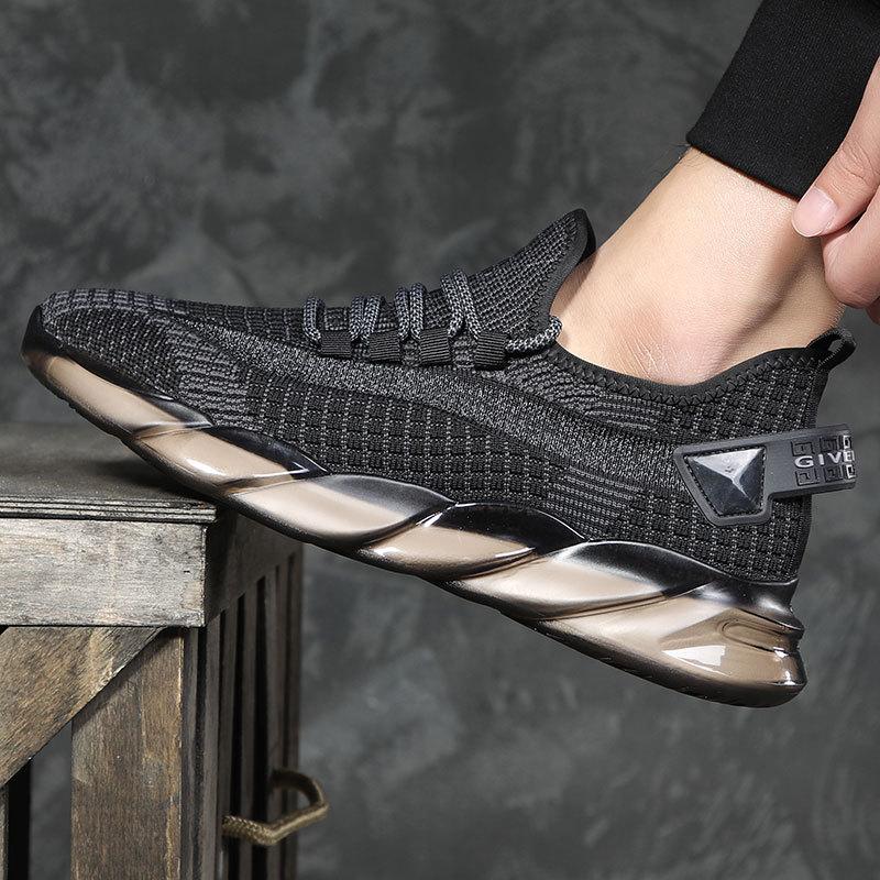 Strictly selected men's shoes spring and summer new popcorn running shoes flying woven breathable trend sports shoes casual soft mesh coconut