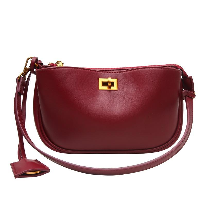 Crossbody Bag, Fashionable Vegetable Tanned Leather Rodeo Women's Bag, High-end and Versatile Armpit Bag, Women's New Commuting Shoulder Bag