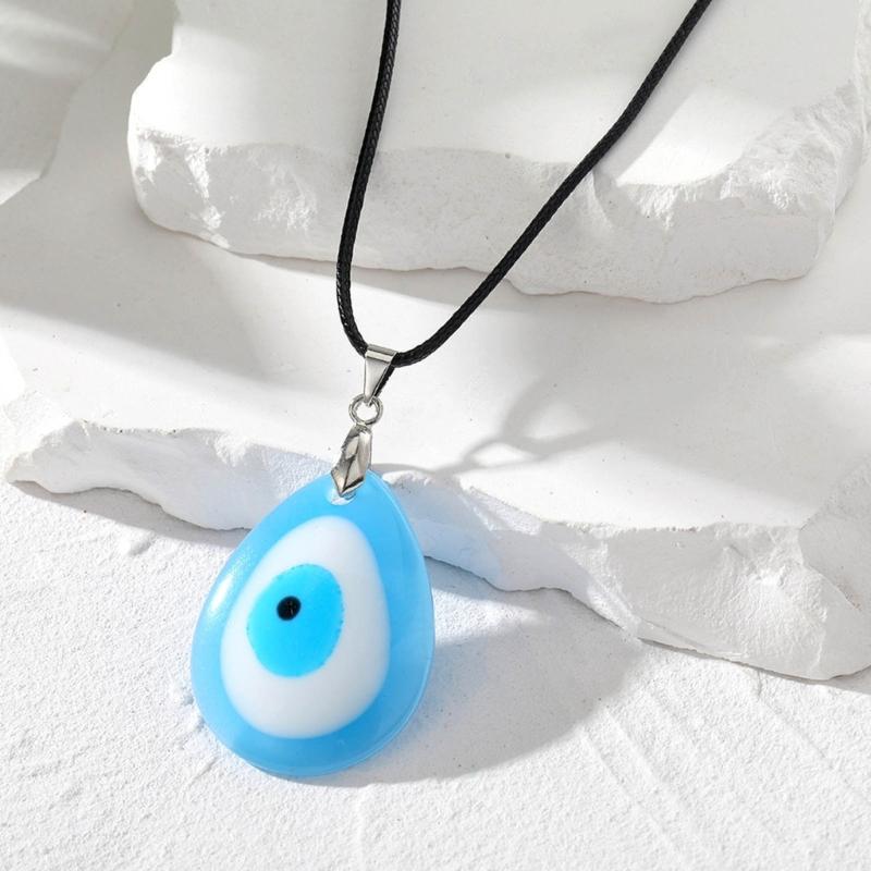 Charming Pendant Necklace Charm Necklace Blue Eye Neck Jewelry Resin Material Perfect Gift for Family and Friends