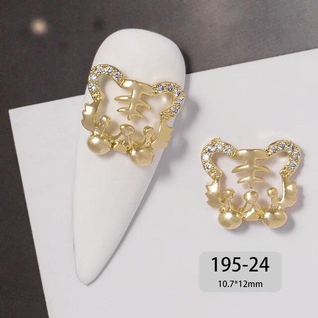 Ķīniešu Jaunais gads 3D nagu mākslas aksesuāri Rotaslietas Dekorācijas DIY Tiger Lucky naudas soma kristāla sarkans dārgakmens Rhinestone krelles