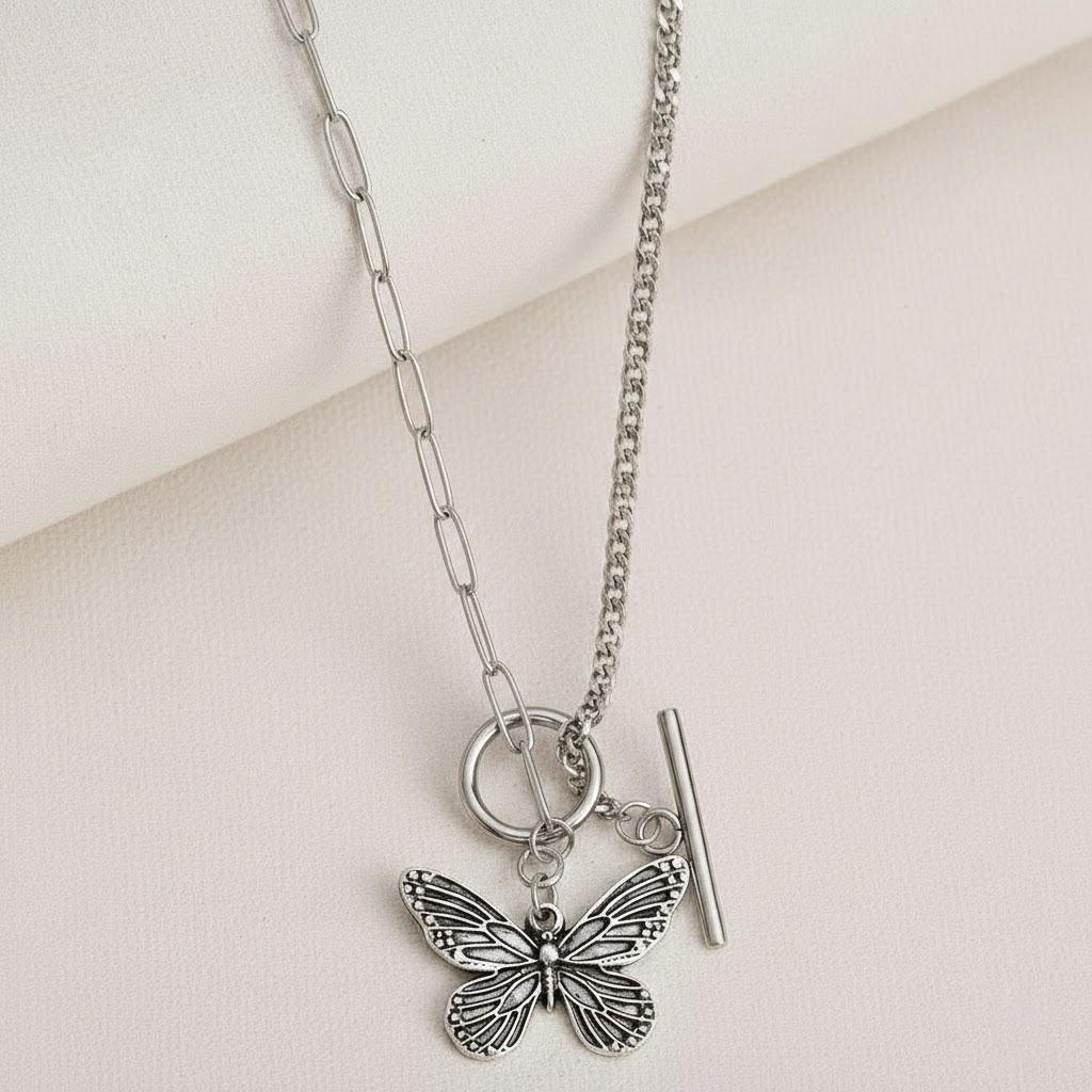 

Fashionable Women s Butterfly Pendant Necklace Elegant Clavicle Chain Jewelry Perfect Gift for Her Trendy Accessories серебряный