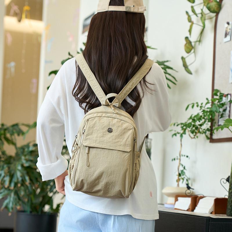 Lightweight Oxford Material Girls Backpack With Multiple Compartments For Everyday Use