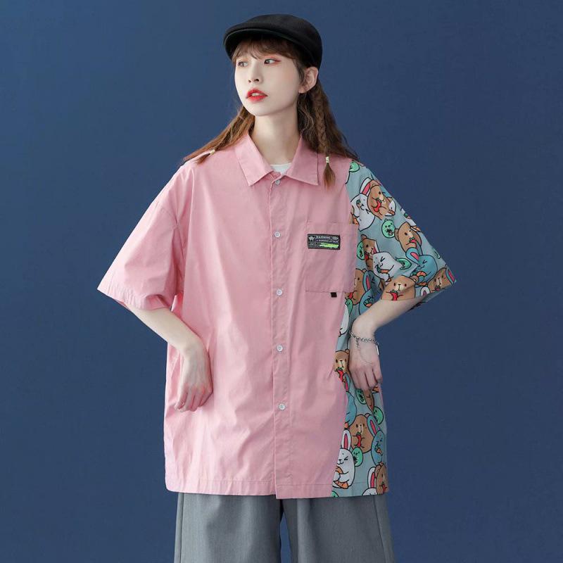 

Летняя рубашка унисекс в стиле пэчворк с рисунком животных из мультфильмов и рукавами-пятиконками — в японском и корейском стиле. XL розовый