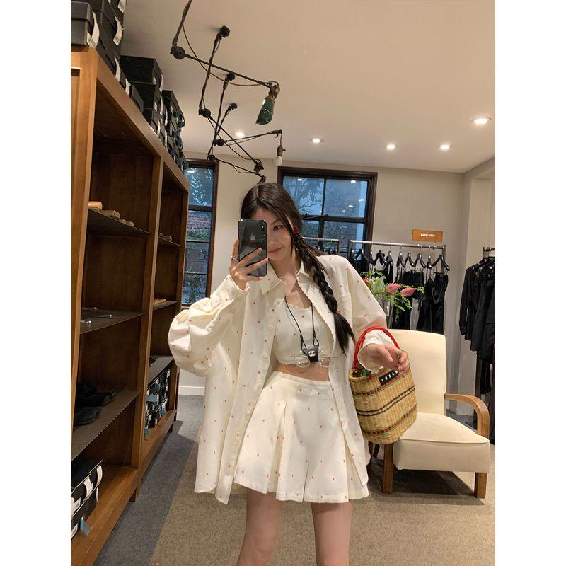 

District Ouyang Cotton and Linen Sun Protection Shirt Suspender Shorts Suit Women s Summer New Design Sense Niche Style Three-Piece Set