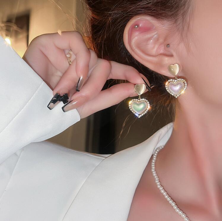 

Серьги Русалки любят кошачий глаз