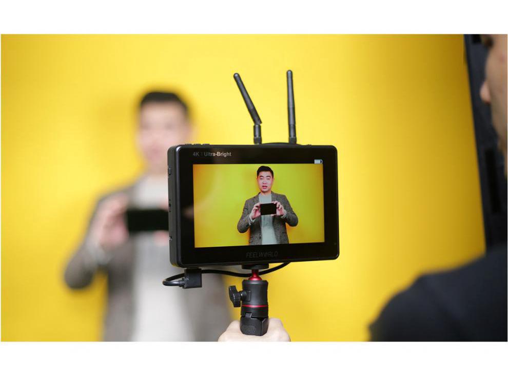 FEELWORLD LUT7 PRO 4K HDR Monitor Kit - 2200nits Touchscreen, External Power Supply