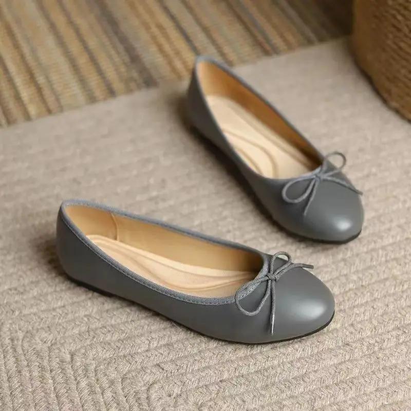 Fashion Japanned Leather Ballet Flats Women Round Toe Soft Bottom Bowtie Flat Shoes Woman Working Driving Shoes Big Size 43 Ballerina