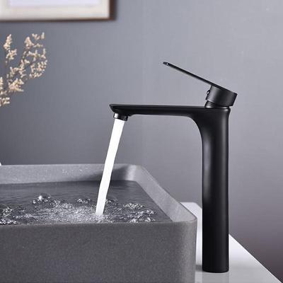 Badezimmer-Waschtischarmatur, Spültisch-Mischbatterie, massives Messing, Wasserhahn, Wasserfall, gebürstetes Gold, mattschwarz, Chrom, Waschtisch-Mischbatterie