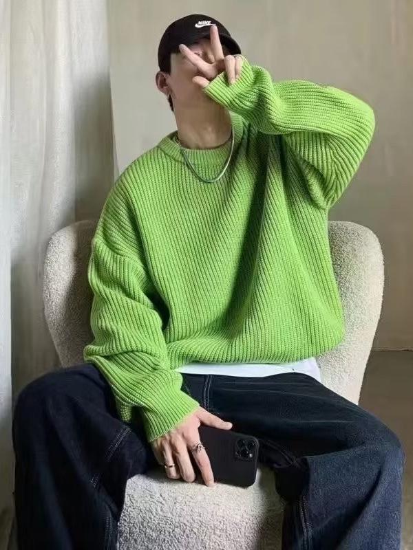 Maglione in maglia da uomo trendy a vestibilità larga con scollo rotondo - Autunno/Inverno 2024