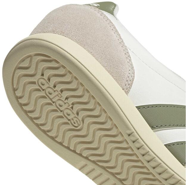 Кроссовки Adidas BARREDA LO