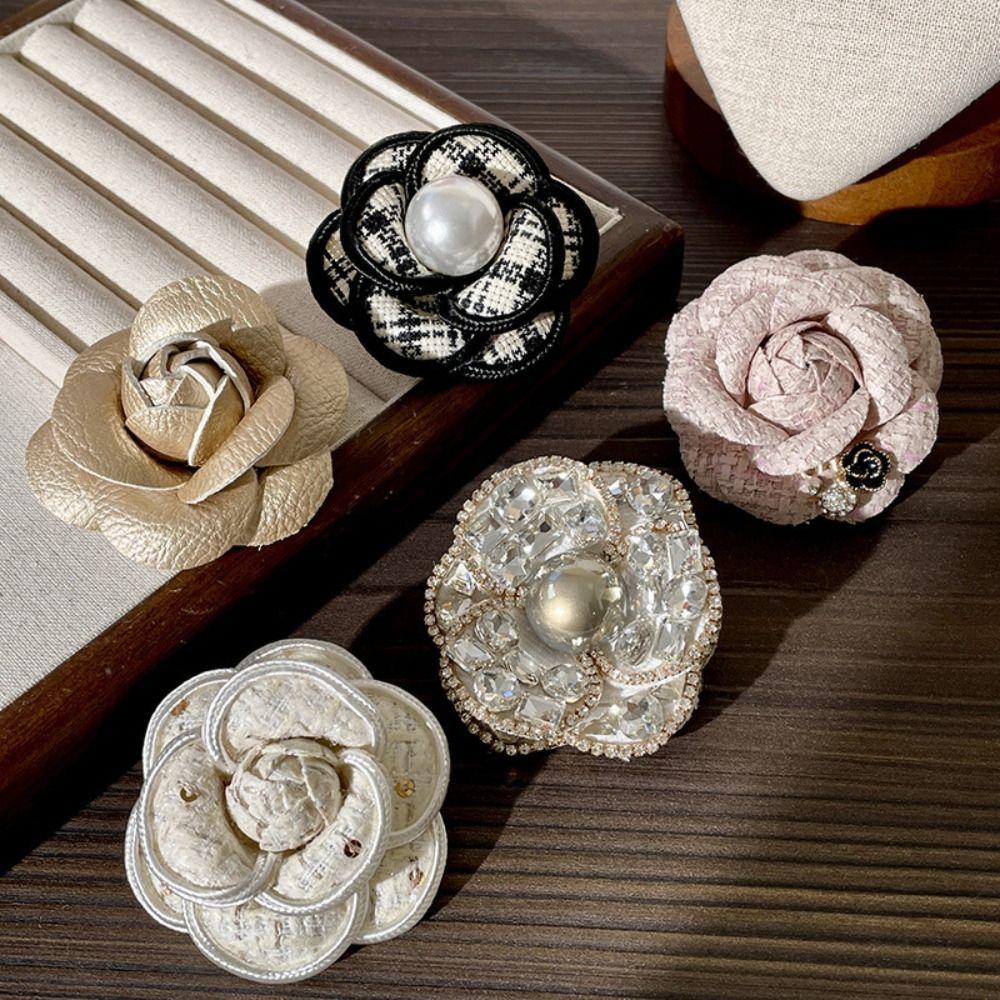 Scarf Buckle Flower Pin Vintage Rhinestone Collar Pins Kawaii Camellia Brooch  Sweater