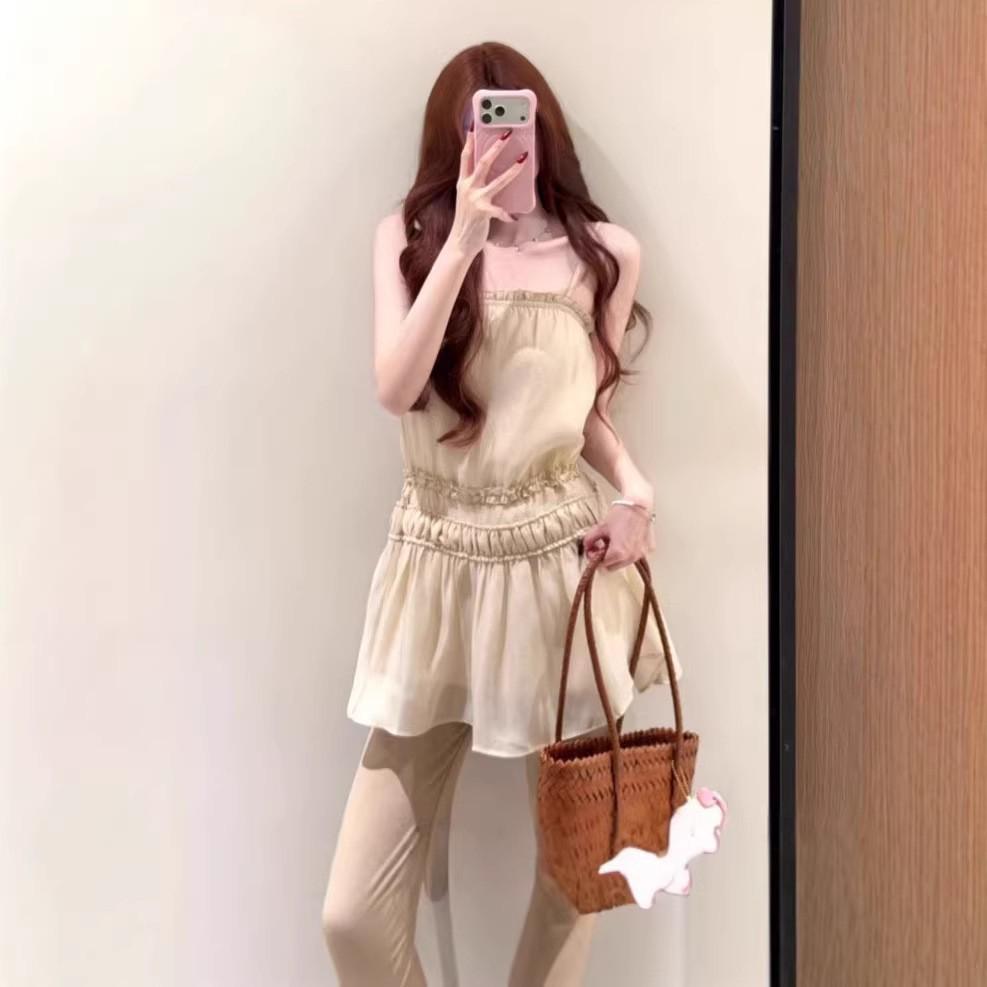 

Lace Spliced A-Line Skirt & Camisole Pleated Dress - Slim-fit, Cinched Waist, Layered Vacation Style S