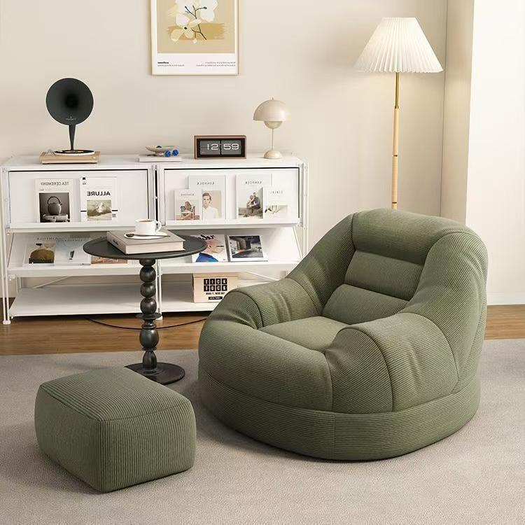 Cozy Tatami Sofa Recliner: Small, versatile leisure chair for bedroom or living room, perfect for lounging or sleeping.