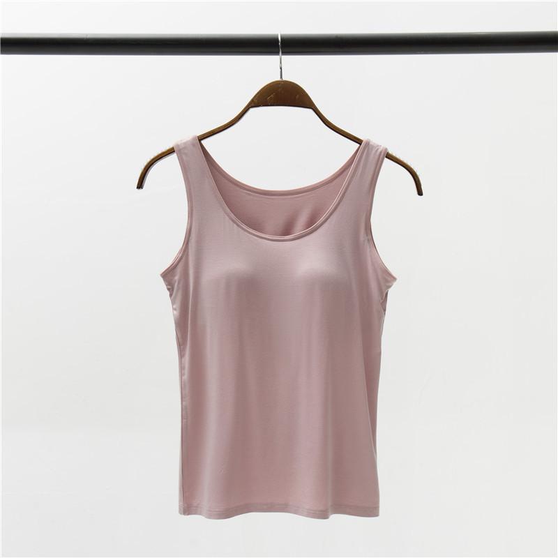 

Женщины носят весенне-летний вариант с подтяжками на груди сзади в форме сердца, надевая нижнее белье XXXL розовый