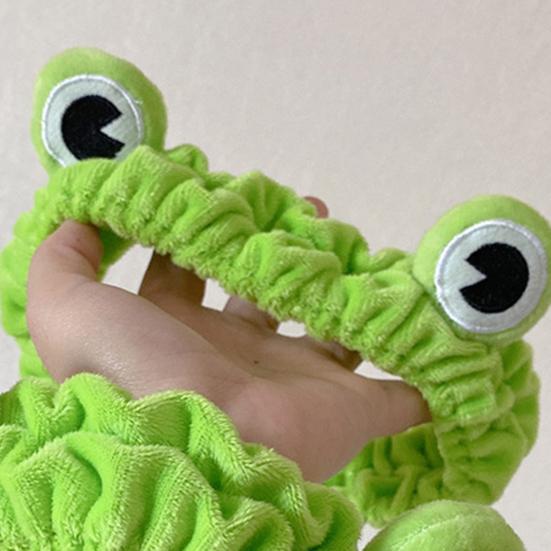 Women Headband Soft Coral Velvet Headband with Anti-Slip Teeth Cartoon Frog Design Elastic Hair Hoop Hair Fixing Hair Accessory