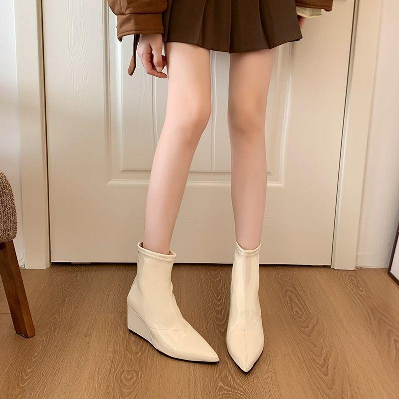 Wind Skinny Boots Wedge Heel Short Boots Skinny Boots Pointed High Heel Retro Temperament Women