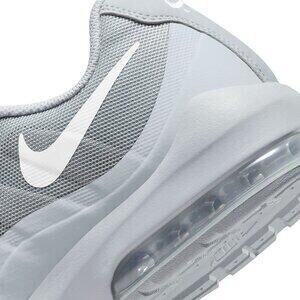 Кроссовки Nike Air Max Invigor grey/white