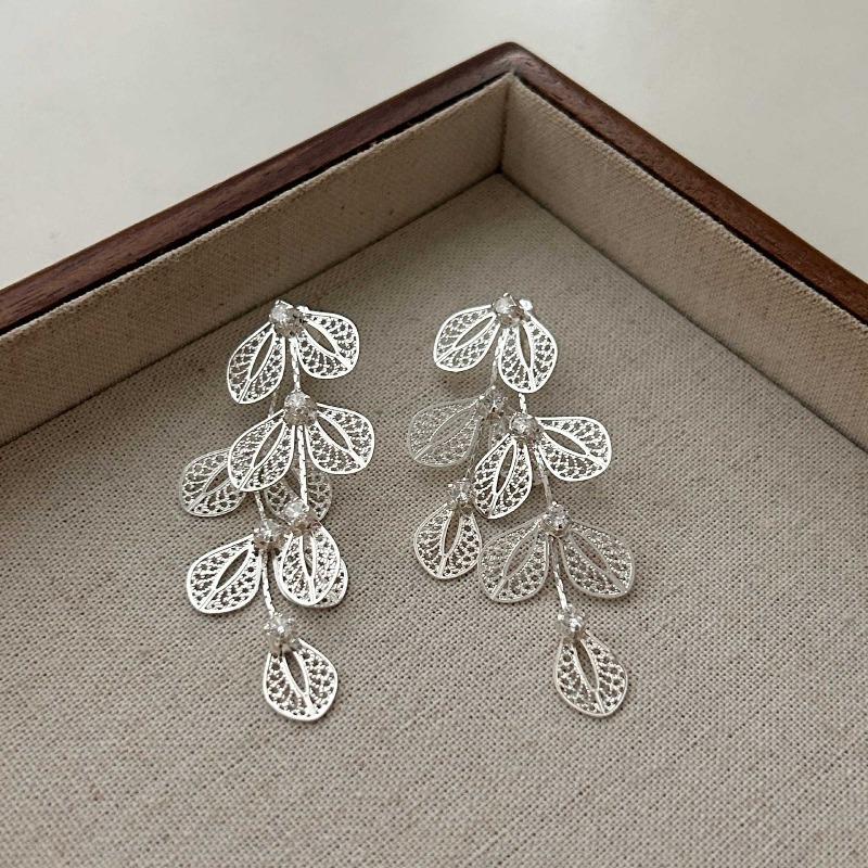 Chinese Leaf Flower Tassel Earrings Light Luxury Luxury And High-End Zircon Niche Design Earrings Are Exaggerated