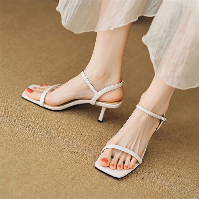 Mode Neue Sommer Sandalen Spaltleder Damenschuhe Quadratische Zehen Stilettoabsätze Sandalen für Damen Mode Römische Sandalen Schuhe Hohe Absätze