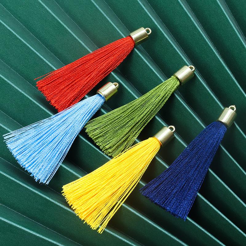 Gold Tassel Hat Pendant: 6cm Festive Spike for DIY Hair Ornaments, Earrings, or Bookmark Accessories.