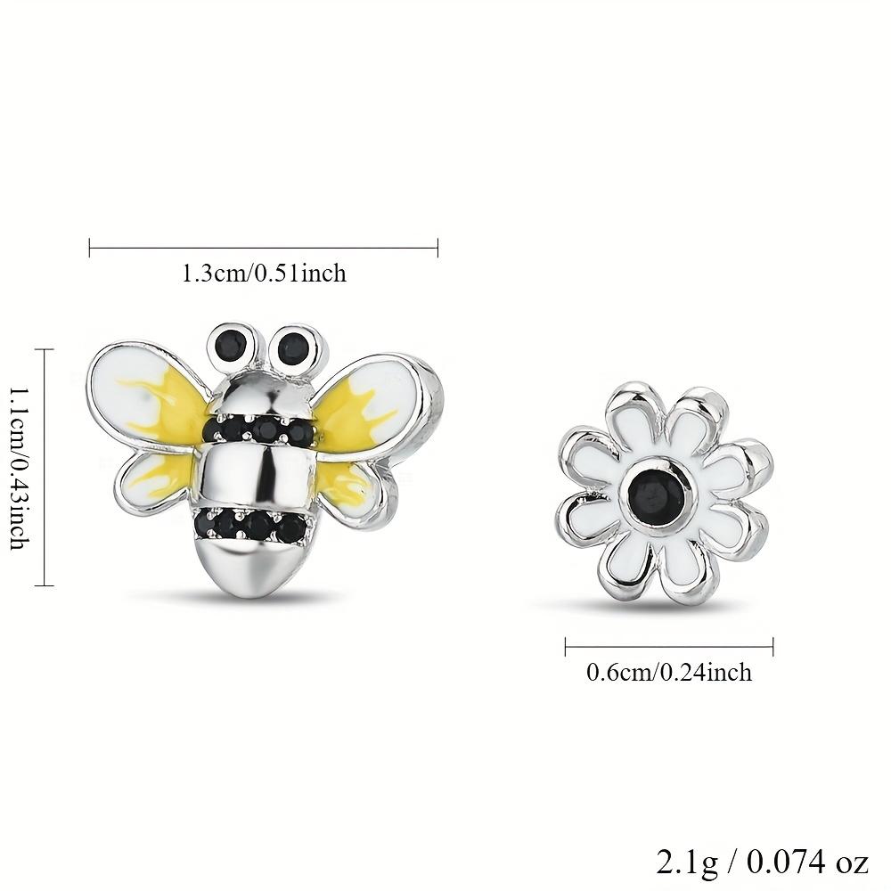 Black and White Design Black Zircon Cute Bee and Flower Stud Earrings