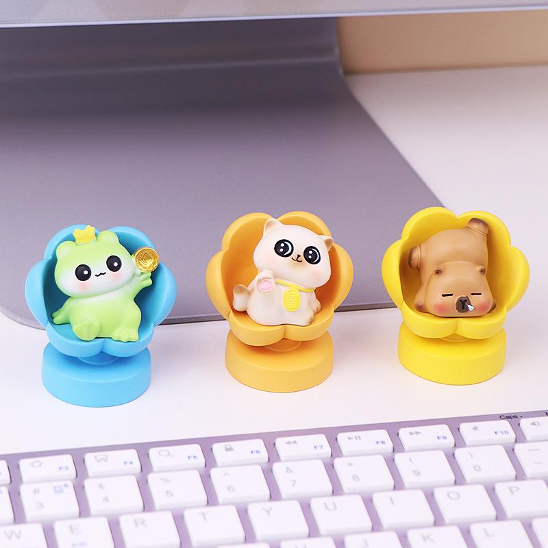 Rotatable Money Tree Ornaments: Cute Capybara Frog Desk Decoration, Creative Decompression Birthday Gift