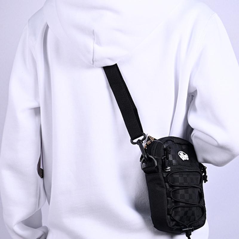 Vans Polyester Shoulder Bag, Crossbody Bag Regular Women's Black Subtle Texture Vans VN0A48HKBKA