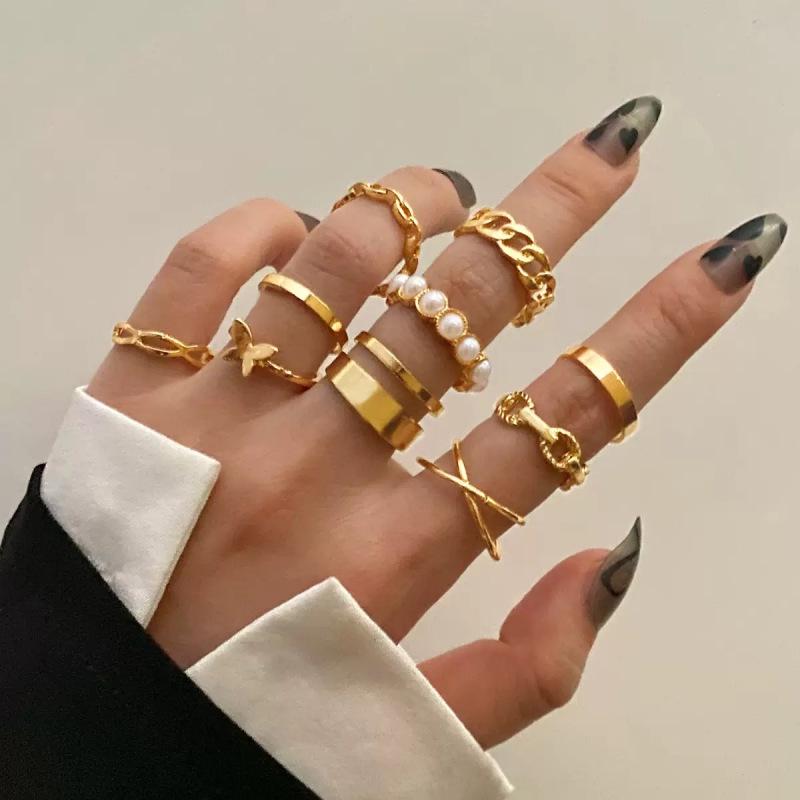 Elegant Cross-Border Butterfly Ring for Women: Versatile, Stackable, Multi-joint Fashion Accessory