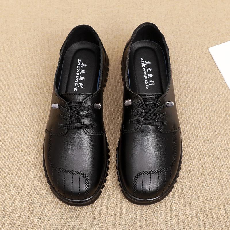 Genuine Leather Soft Sole Comfortable Versatile Women's Shoes for Middle-Aged and Elderly