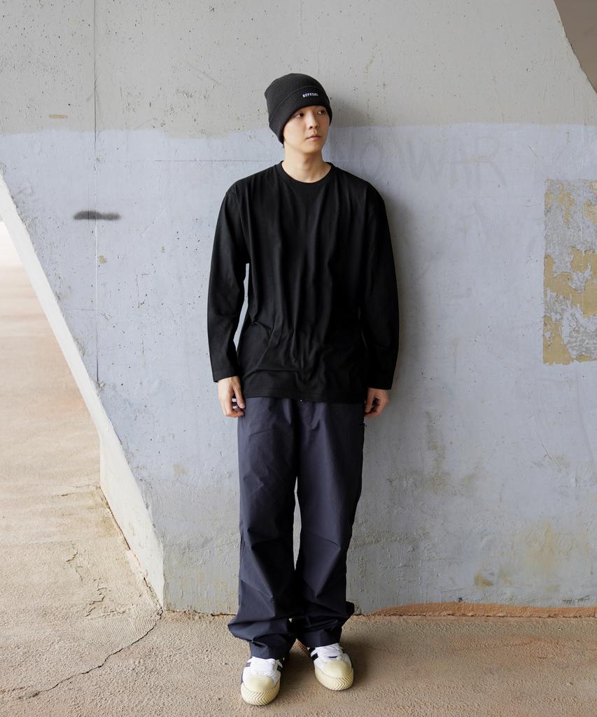 CREAM SODA LAB Solid Basic Long Sleeve Black