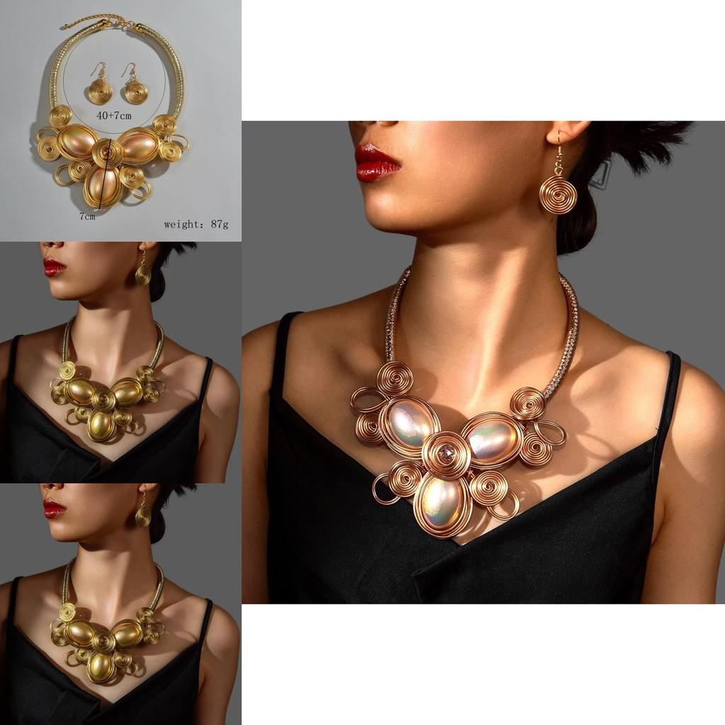 Handcrafted Gold And Silver Alloy Jewelry Set With Geometric Animal Patterns For Trendy Women