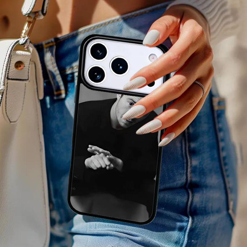 Robert Pattinson Phone Case For iPhone 17 Air 14 15 13 12 Max Cover For Apple 16e 11 Pro Max Plus Coque
